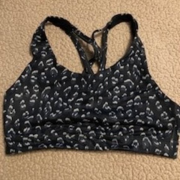 Old Navy Cheetah Sports Bra - Size M - Picture 1 of 2